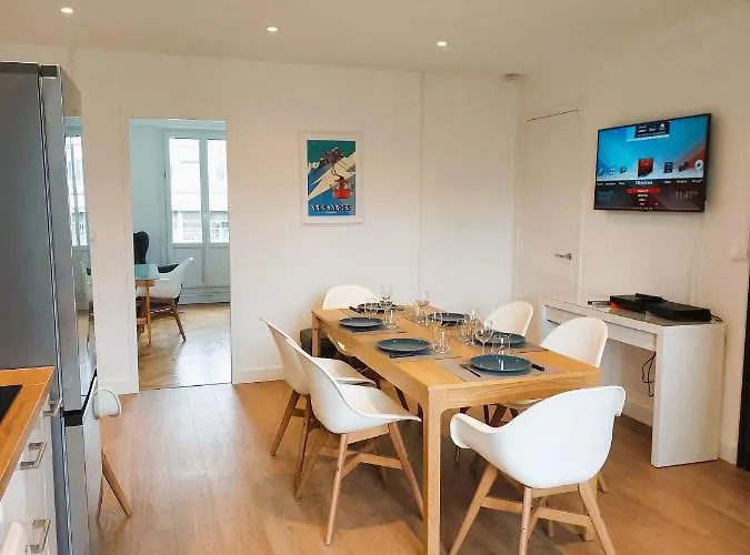 Champon - Lumineux 2 Avec Garage Prive - Tram A 1 Min