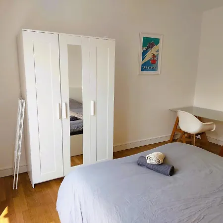 Champon - Lumineux 2 Avec Garage Privé - Tram à 1 Min Appartement *