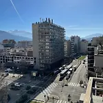 Champon - Lumineux 2 Avec Garage Prive - Tram A 1 Min * Grenoble