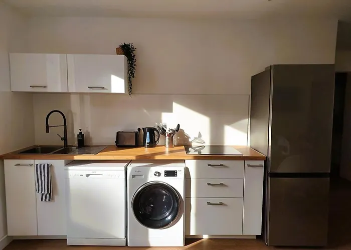 Champon - Lumineux 2 Avec Garage Privé - Tram à 1 Min * Grenoble