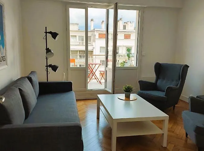 Champon - Lumineux 2 Avec Garage Privé - Tram à 1 Min Grenoble